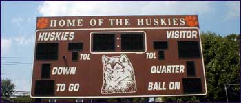 Dumont High School scoreboard